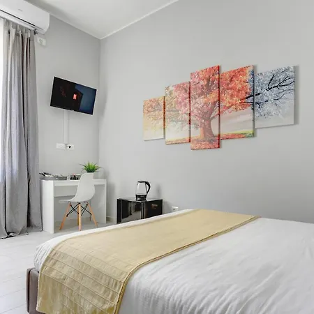 Гостевой дом Voyager House Termini - And 4*